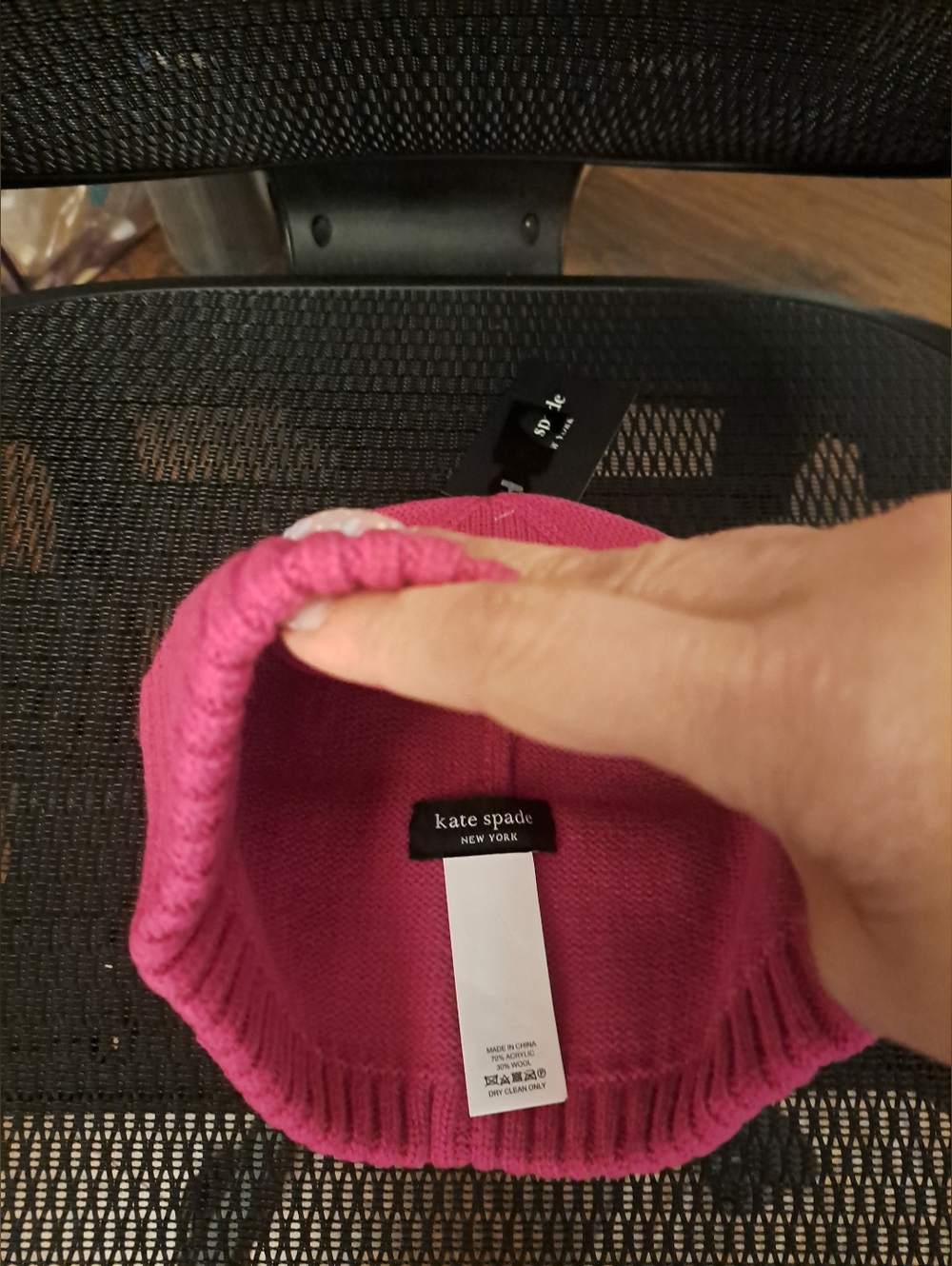 NWT Kate Spade Pink Bow Knit Beanie - Picture 5 of 5